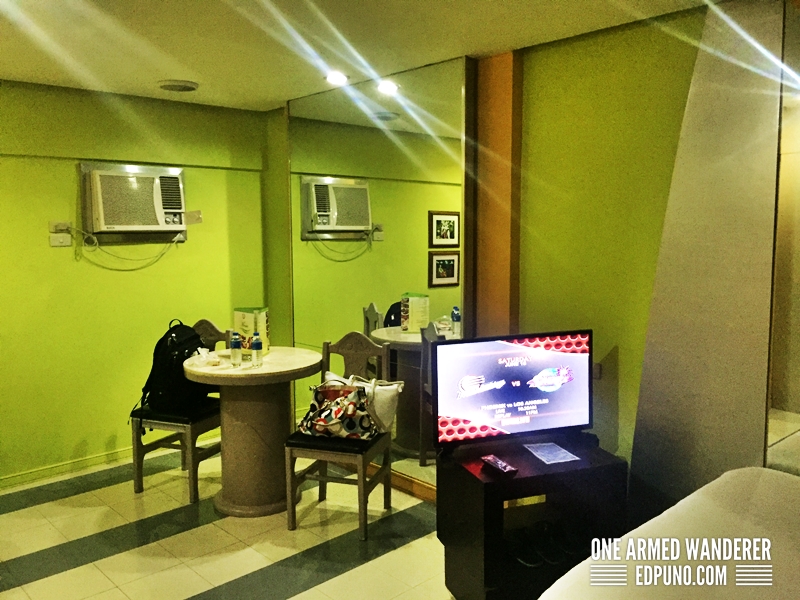 Orchids Hotel Pasig Garage Room Review One Armed Wanderer